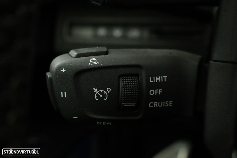 Peugeot 3008 1.2 Hybrid GT e-DCS6 - 16