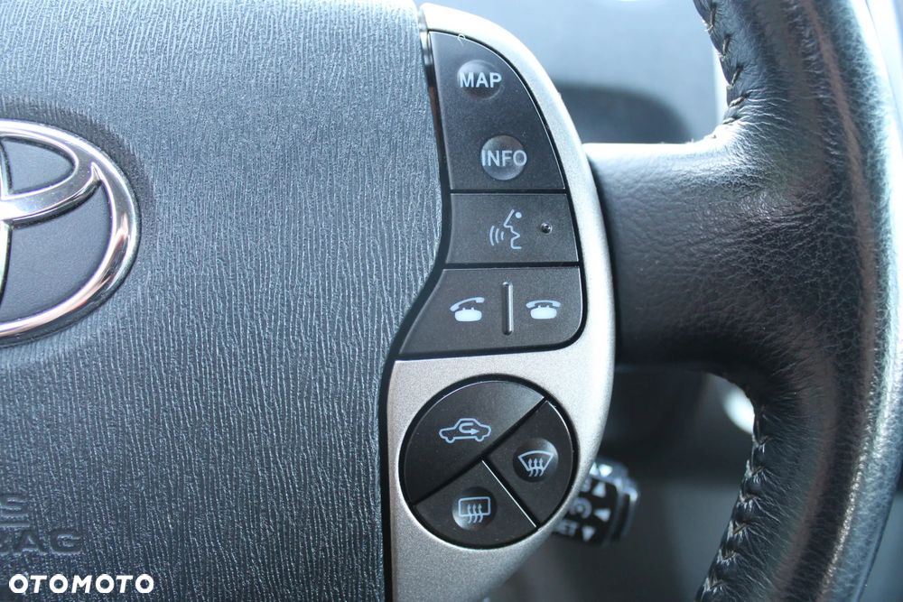 Toyota Prius 1.5 VVT-i Sol (nav) - 16