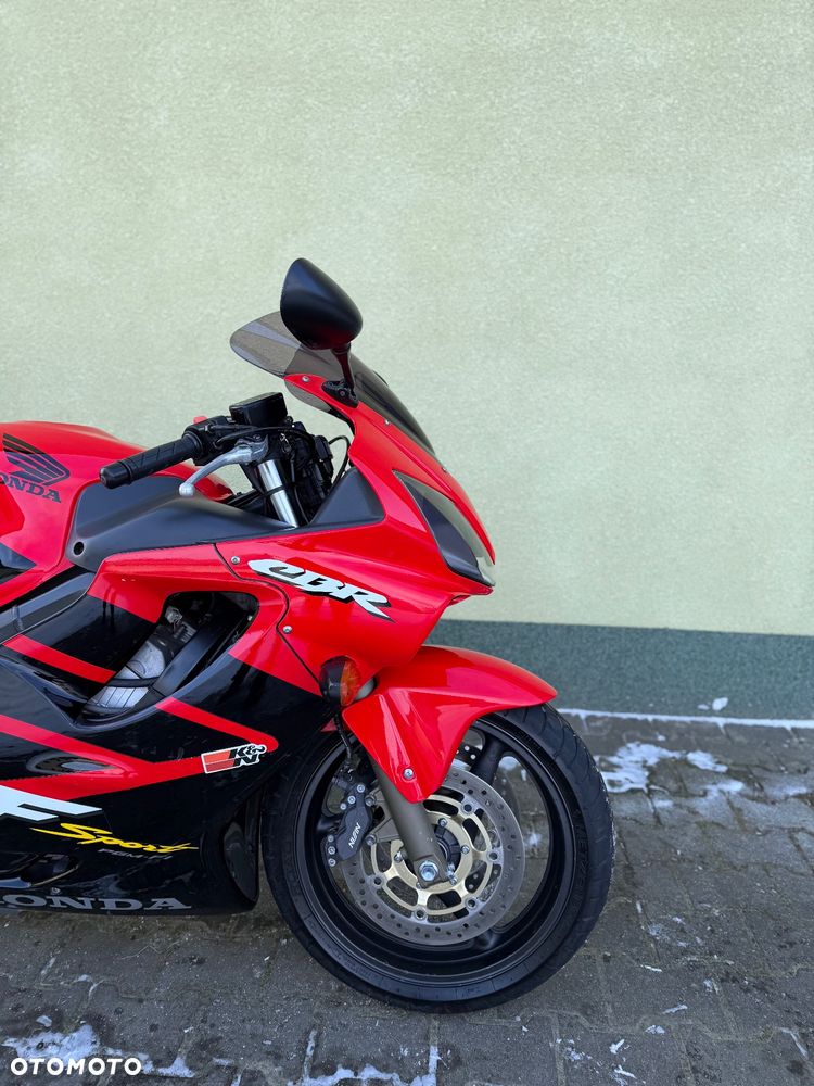Honda CBR - 5