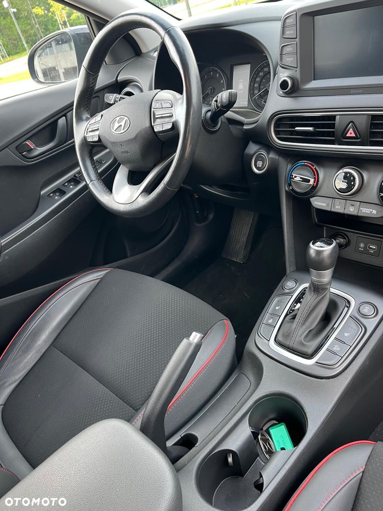 Hyundai Kona - 10