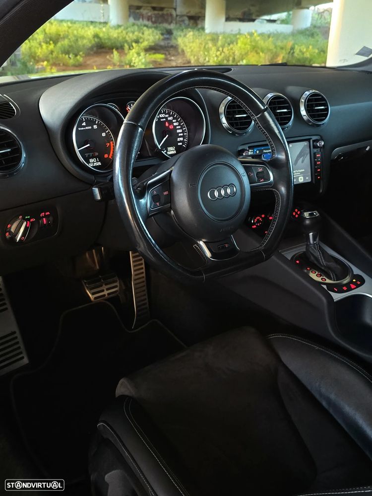 Audi TTS Coupé - 14