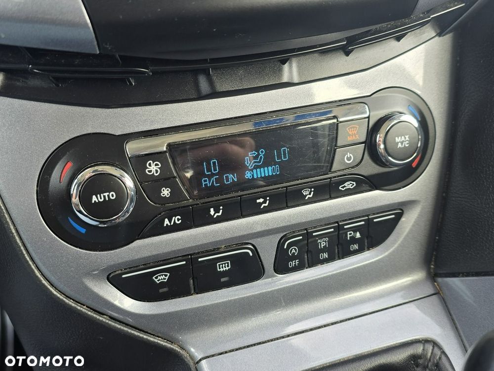 Ford Focus - 27