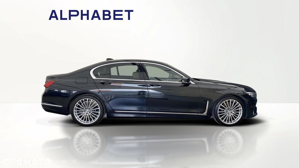 BMW Seria 7 730d xDrive mHEV - 6