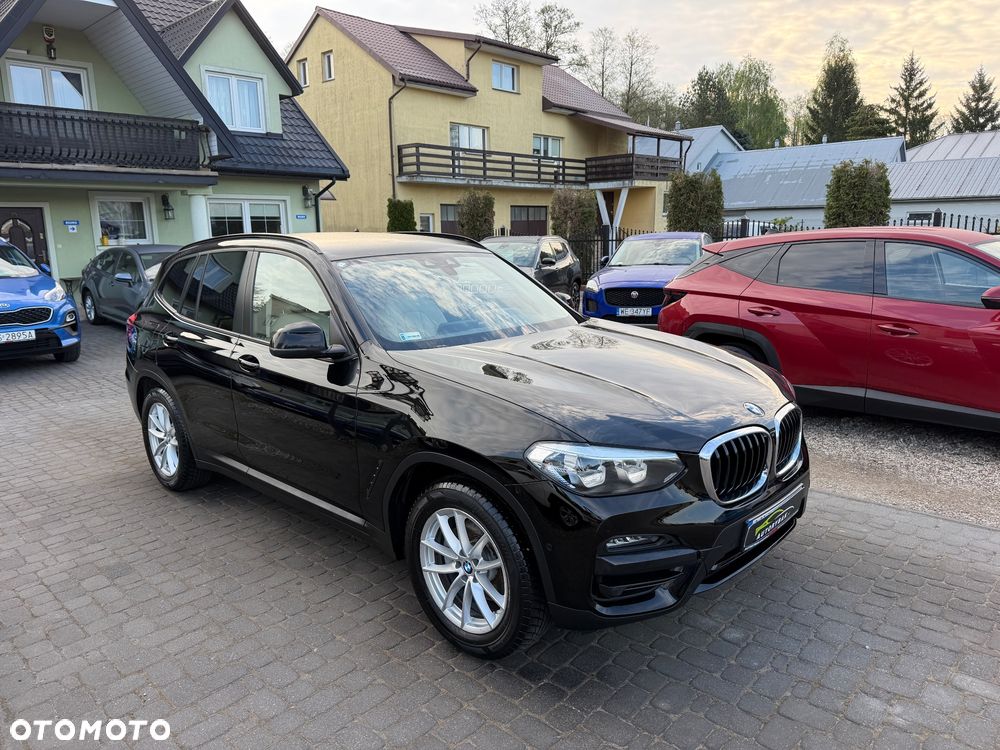 BMW X3 xDrive20i sport - 2