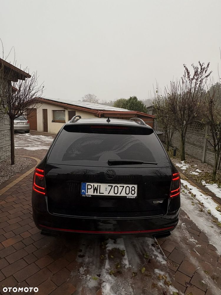 Skoda Octavia 2.0 TDI RS DSG - 9