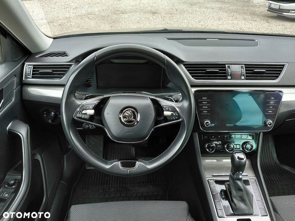 Skoda Superb 1.5 TSI Style DSG - 24