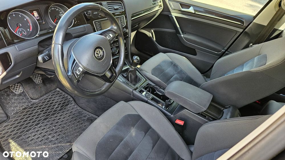 Volkswagen Golf 1.4 TSI BMT Highline - 9