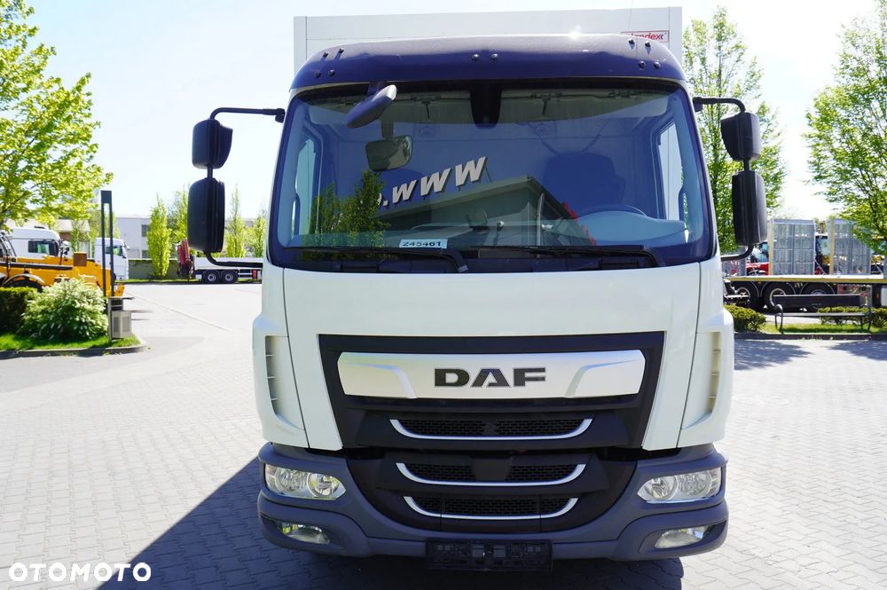 DAF LF 12.210 kontener 18 palet z windą / 50 tys.km /2024_245461 - 9