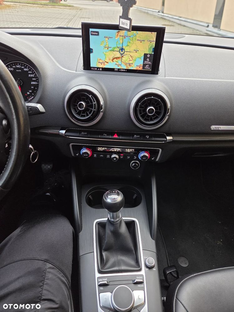 Audi A3 Sportback 1.6 TDI sport - 32