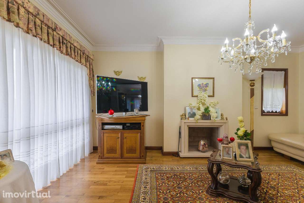 Moradia T4 exclusiva | Piscina| Zona Agrícola | Junto à Praia - Grande imagem: 2/60