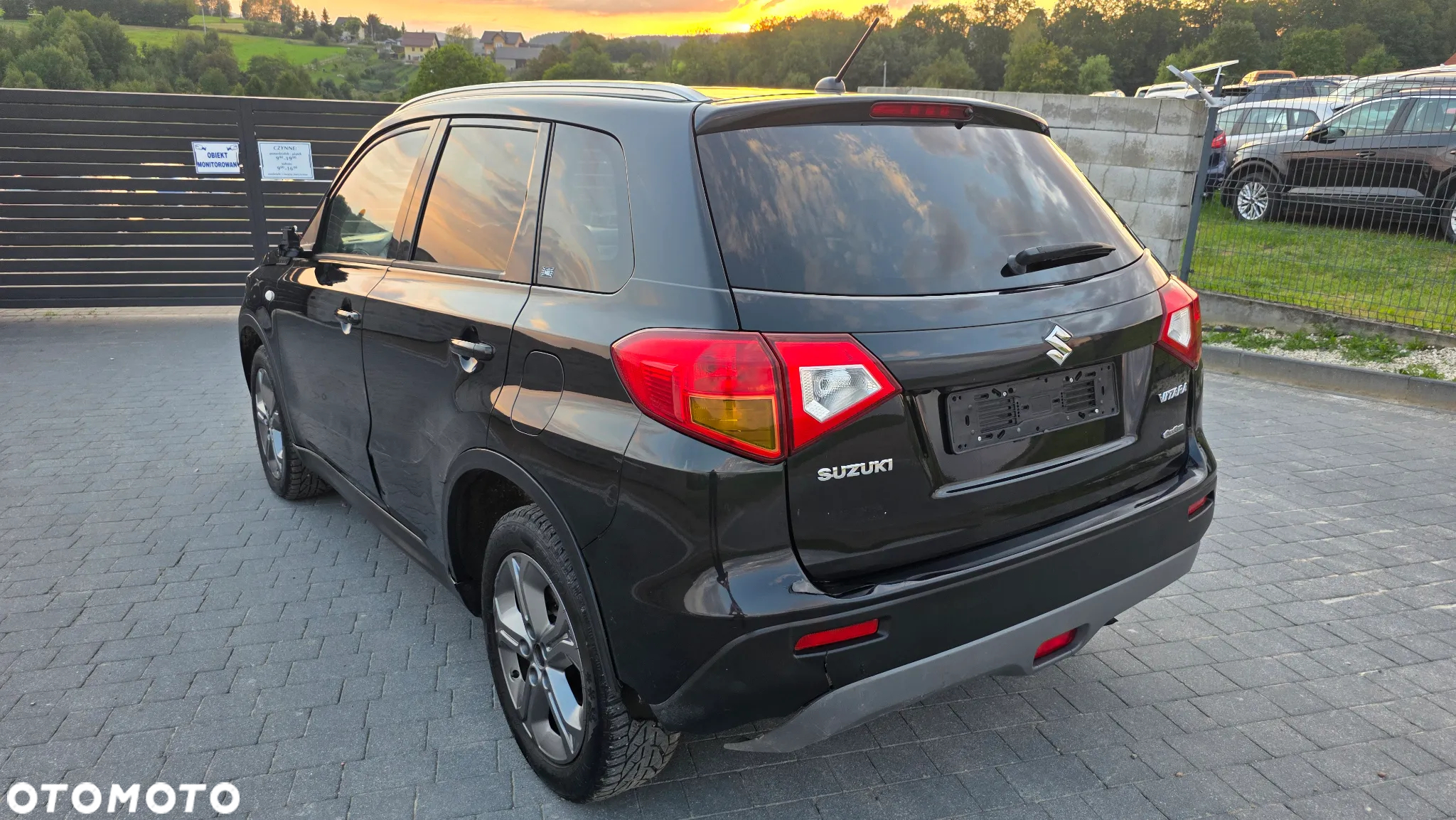 Suzuki Vitara 1.6 DDiS (4x4) Allgrip Comfort - 4