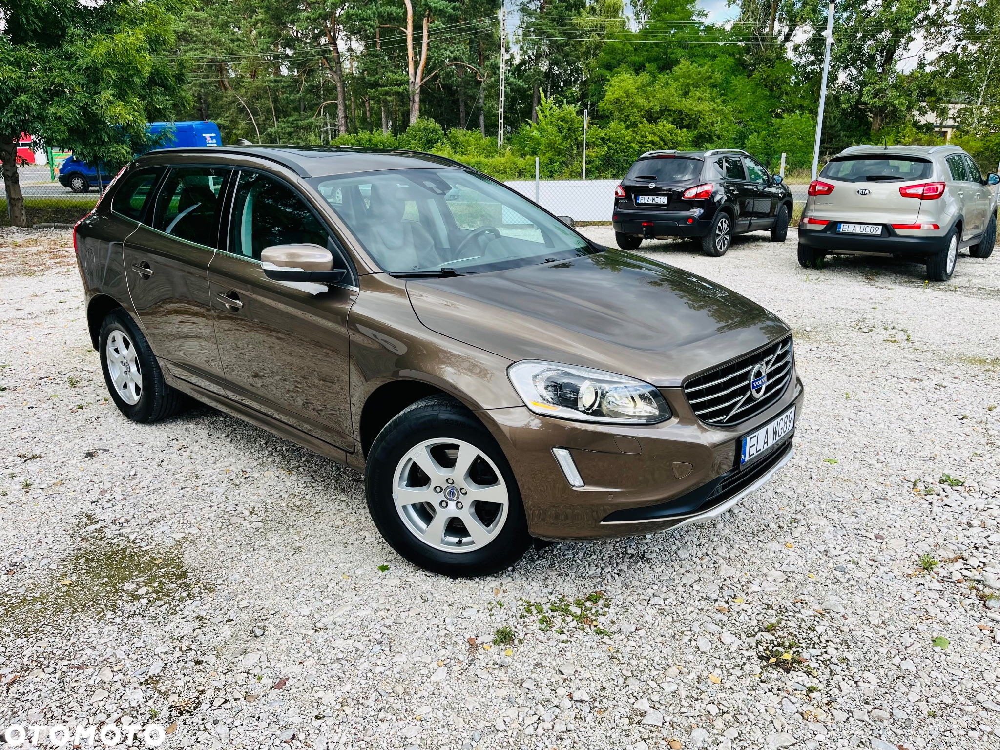 Volvo XC 60 D4 Momentum - 3