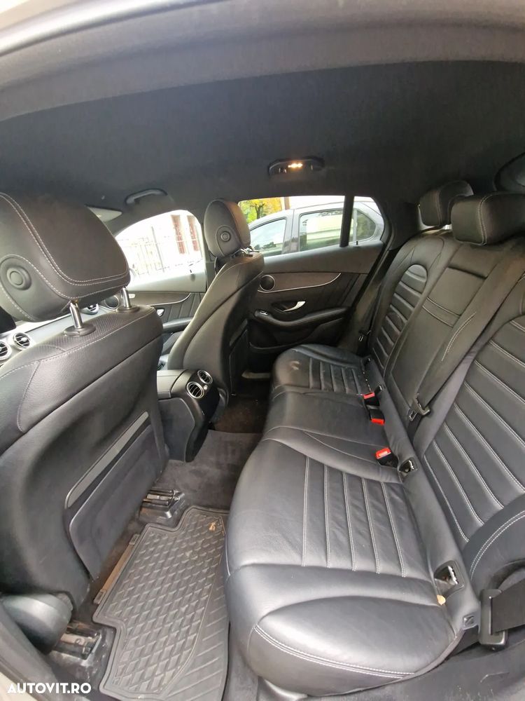 Mercedes-Benz GLC 220 d 4MATIC - 15