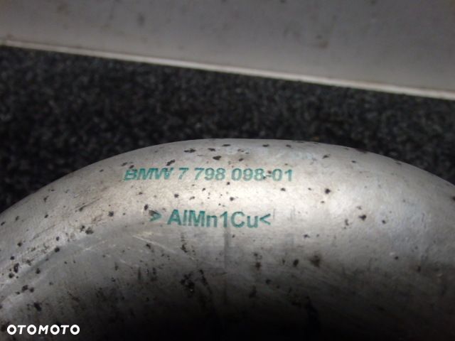 BMW E90 E91 2.5D 3.0D M57 PRZEWÓD RURA INTERCOOLERA TURBINY 7798098 RAF-AUTO CZĘŚCI BMW - 2