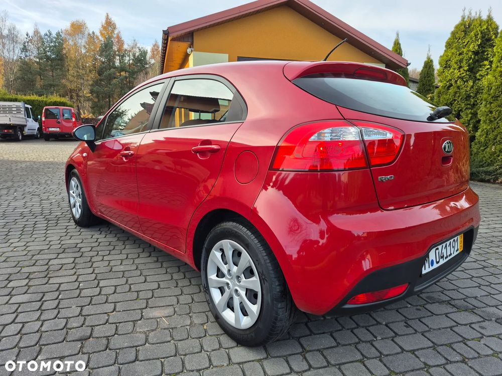Kia Rio 1.2 Attract - 7
