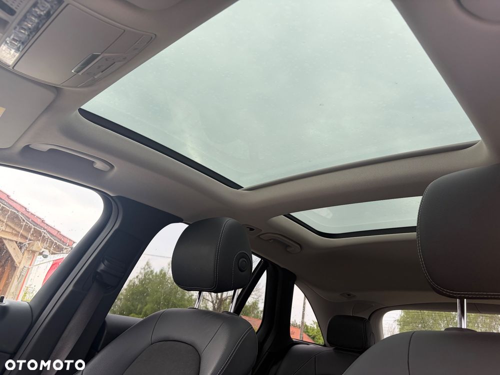 Mercedes-Benz GLC 220 d 4-Matic - 12