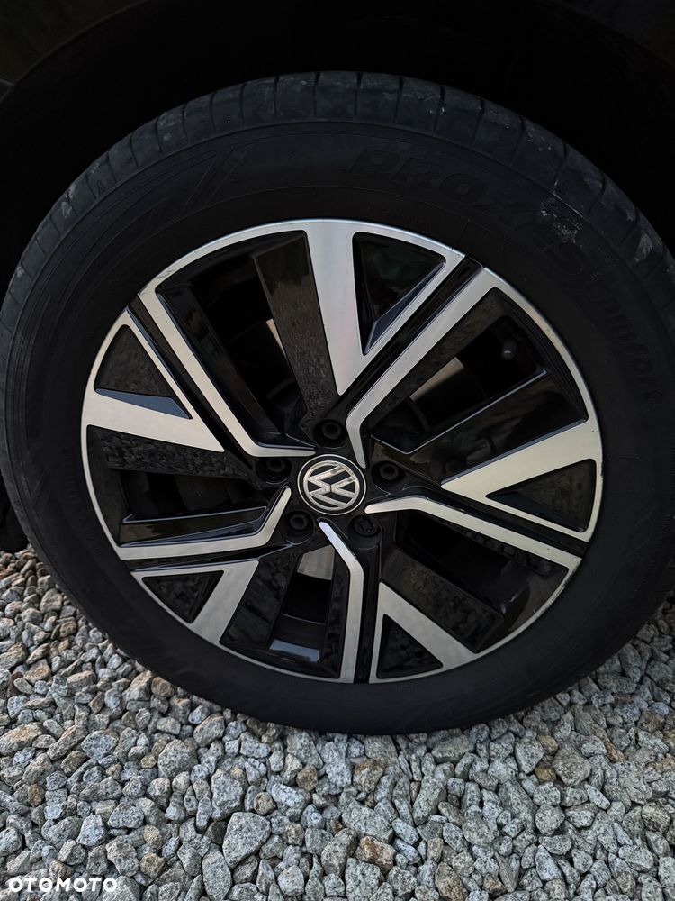 Volkswagen Touran 2.0 TDI SCR DSG Highline - 40