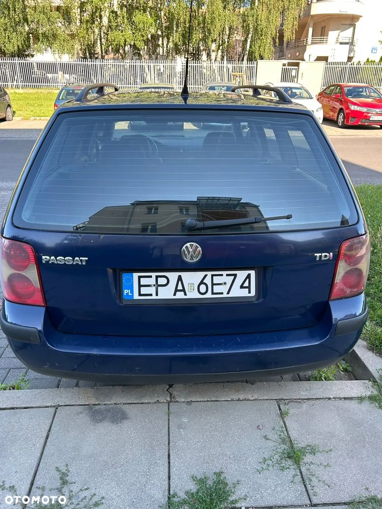 Volkswagen Passat 1.9 TDI Basis - 8