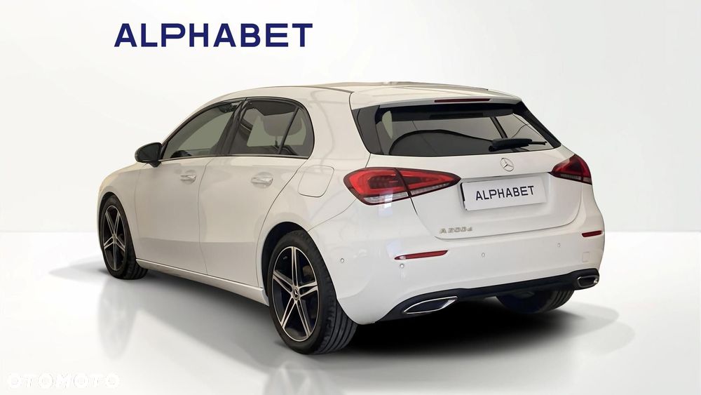 Mercedes-Benz Klasa A 200 d Progressive 8G-DCT - 3