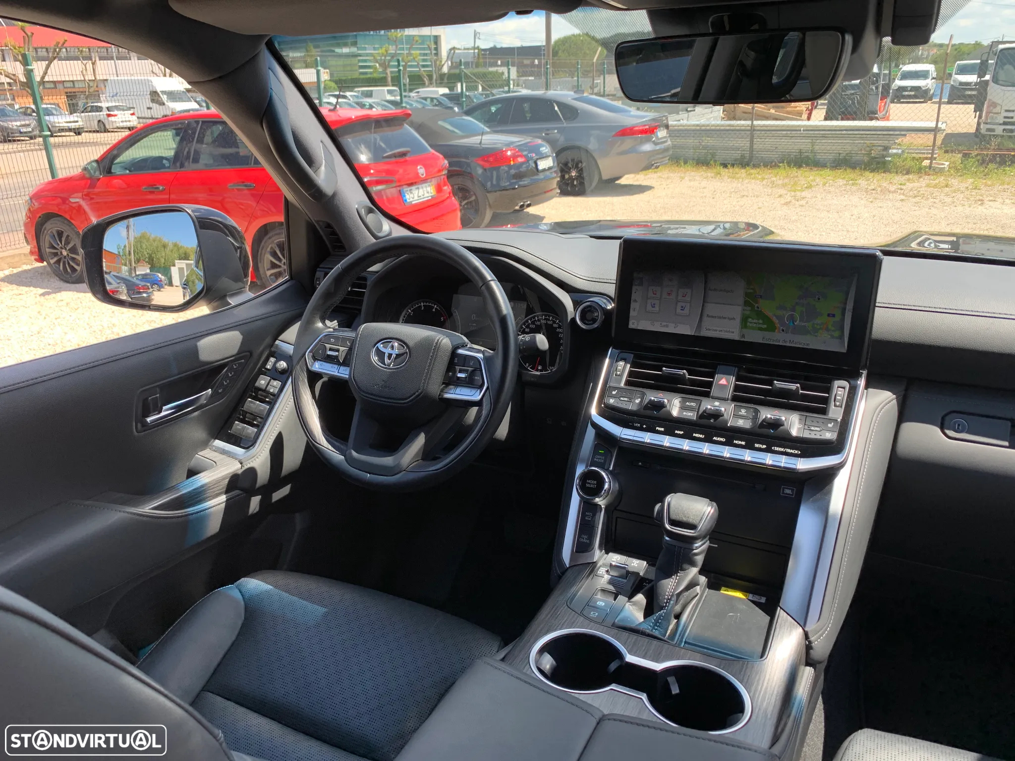 Toyota Land Cruiser - 19