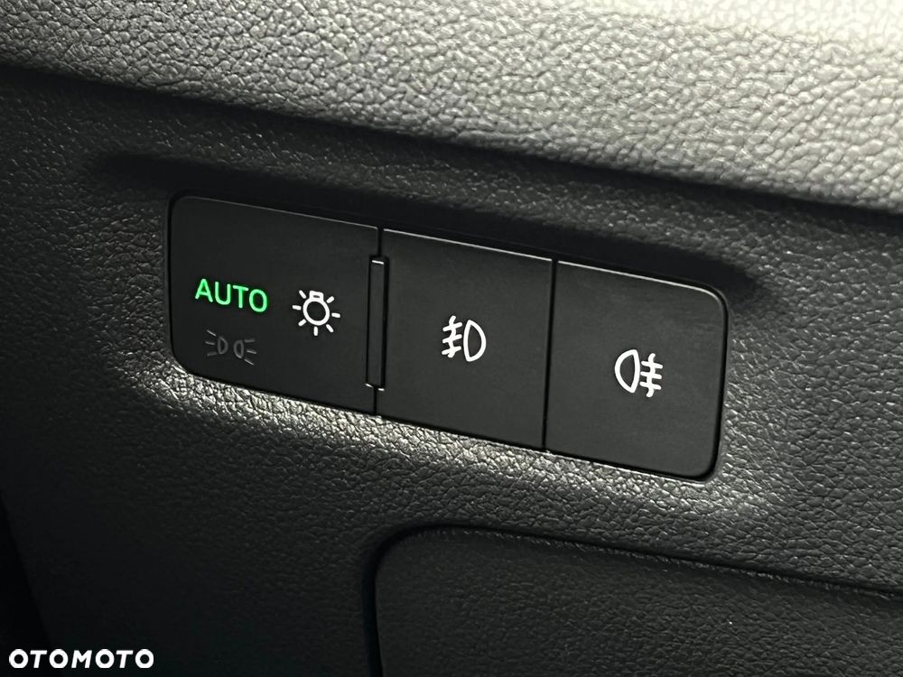 Skoda Octavia 1.5 TSI ACT Ambition - 22