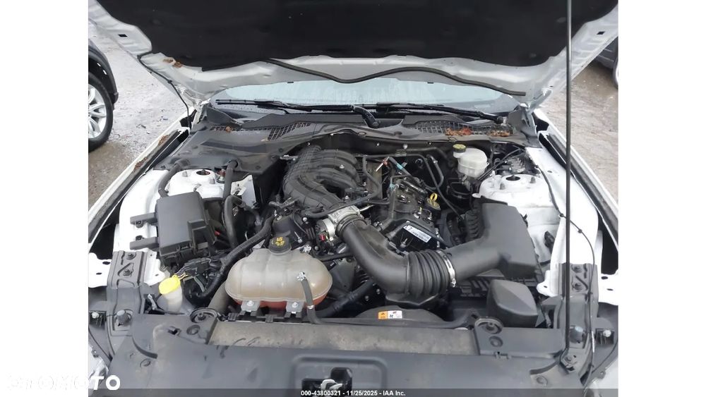 Ford Mustang 3.7 V6 - 8