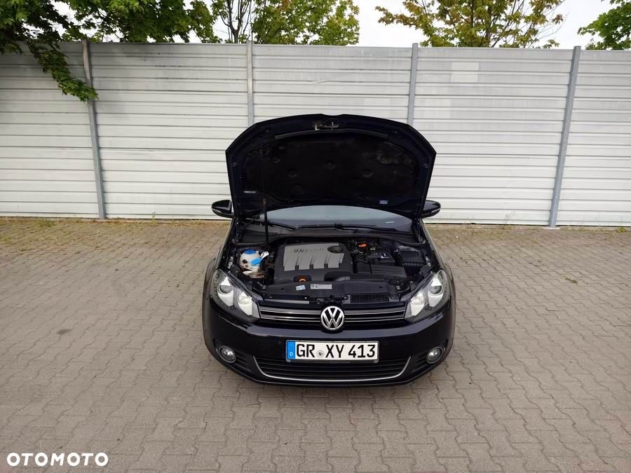 Volkswagen Golf 1.6 TDI DPF Highline - 9