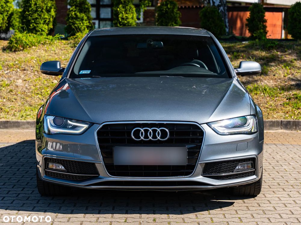 Audi A4 Limousine - 2