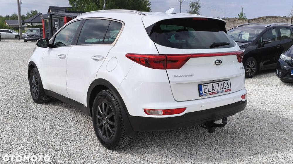 Kia Sportage 1.7 CRDI 2WD ISG Dream-Team Edition - 12
