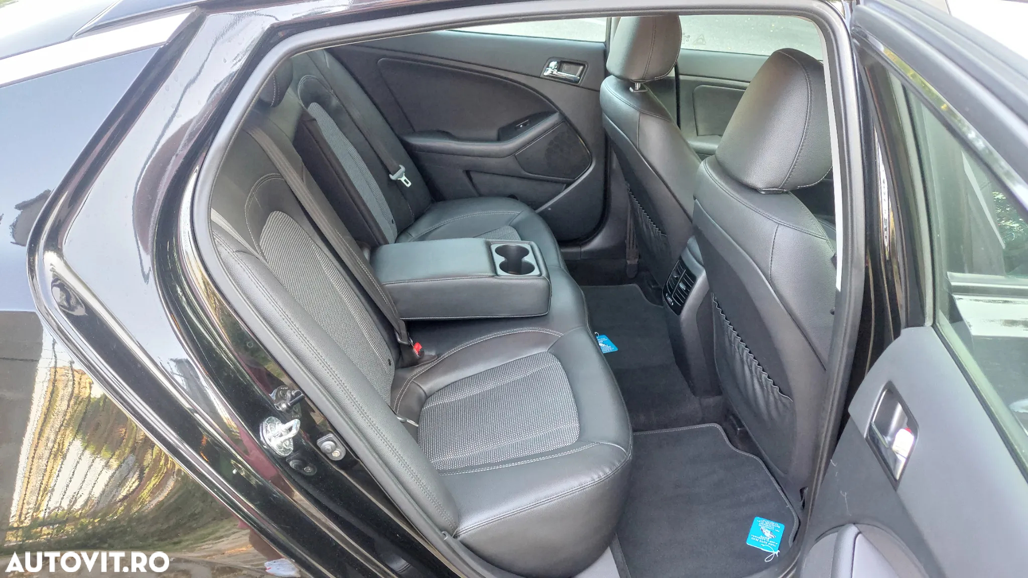 Kia Optima 2.0 CVVT Hybrid Attract - 6
