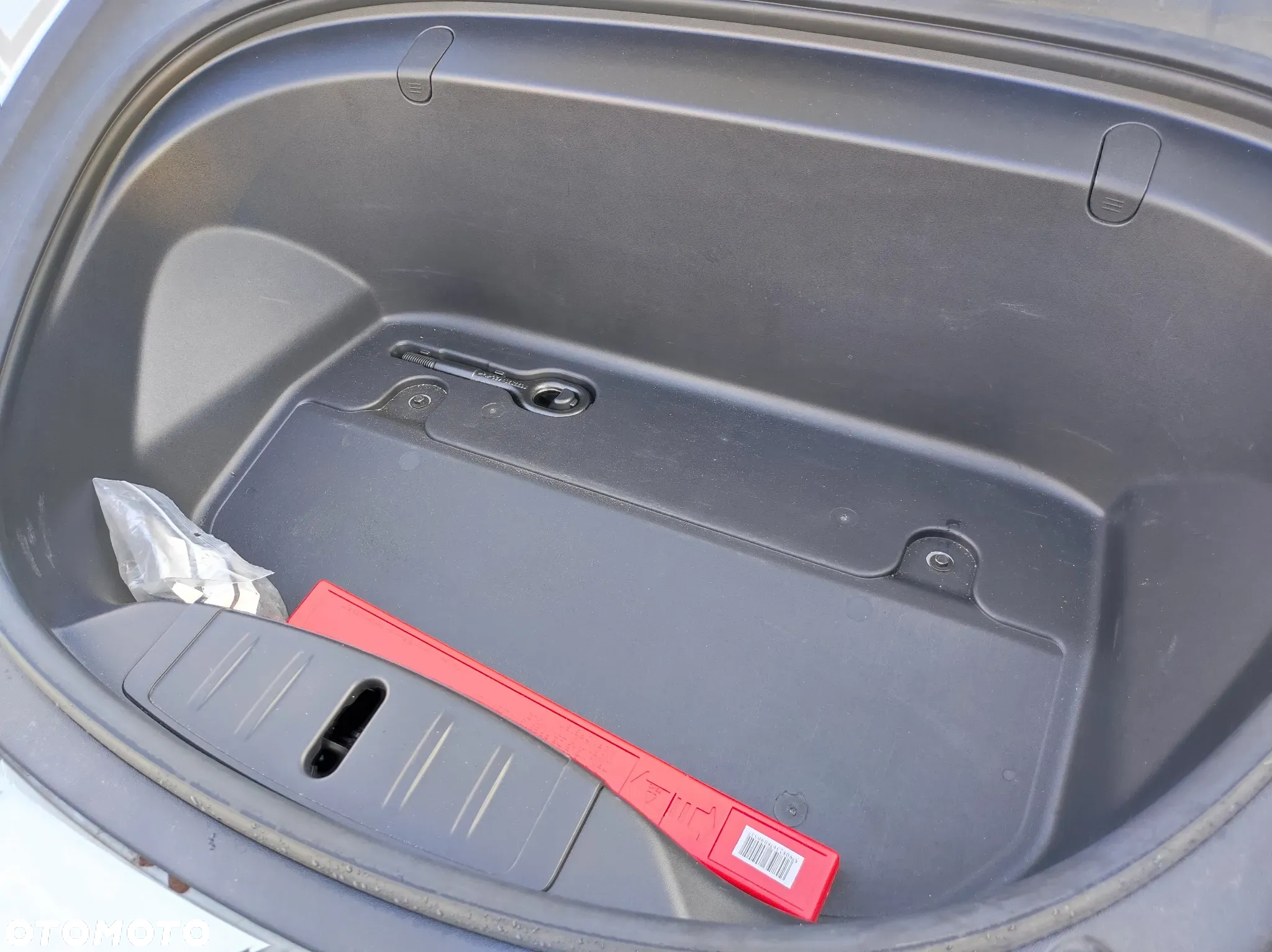 Tesla Model 3 Allradantrieb Dual Motor - 28