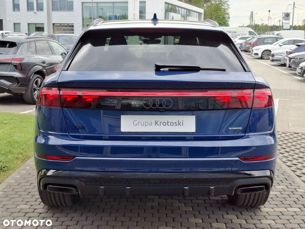 Audi Q8 - 6