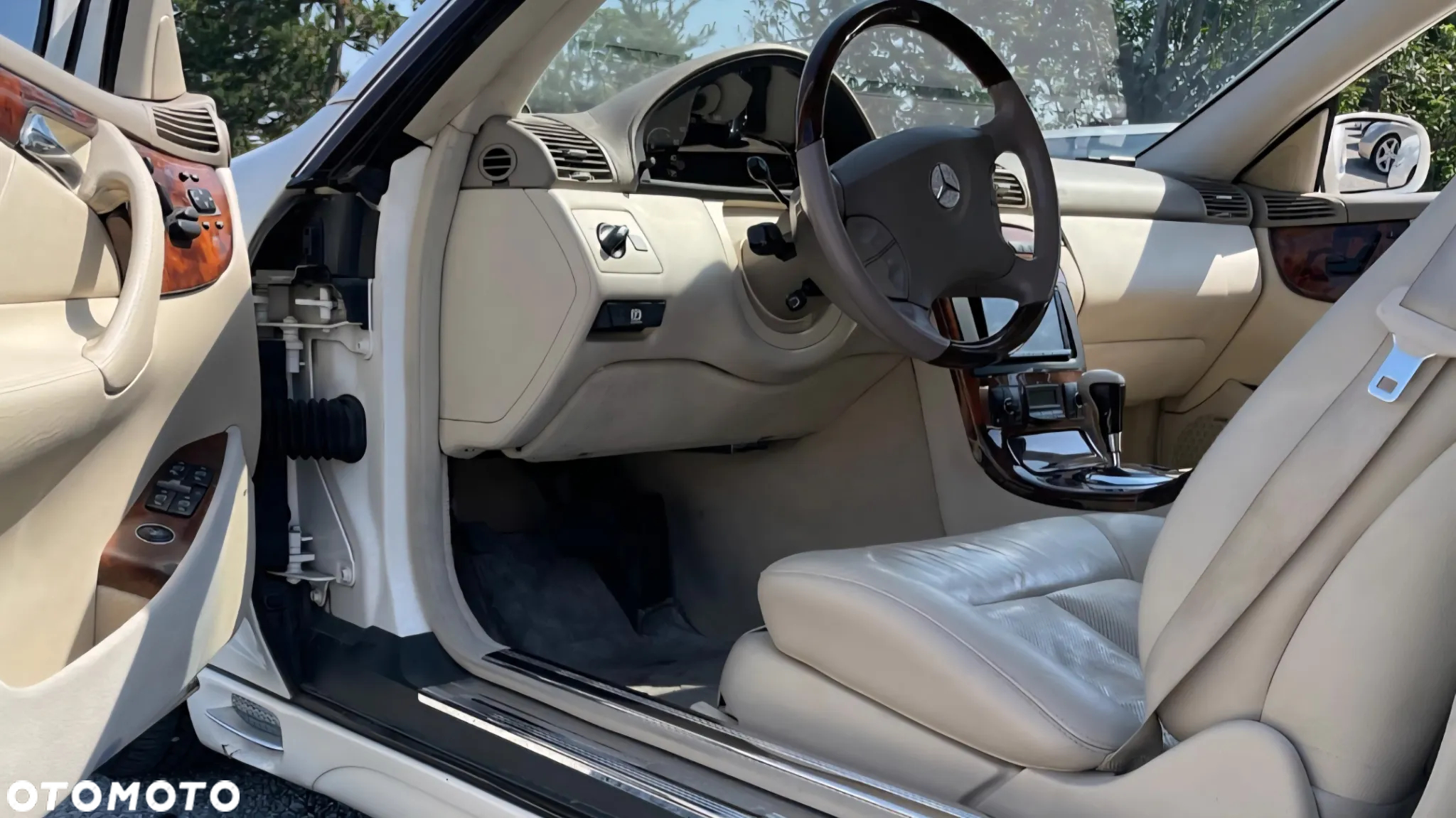 Mercedes-Benz CL 500 - 12