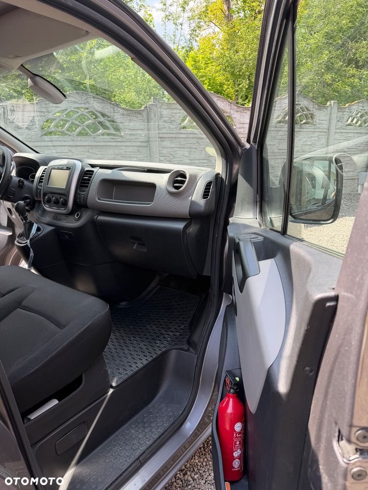 Renault Trafic - 8