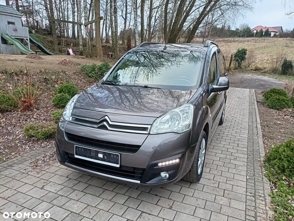Citroën Berlingo Multispace PureTech 110 SHINE - 1