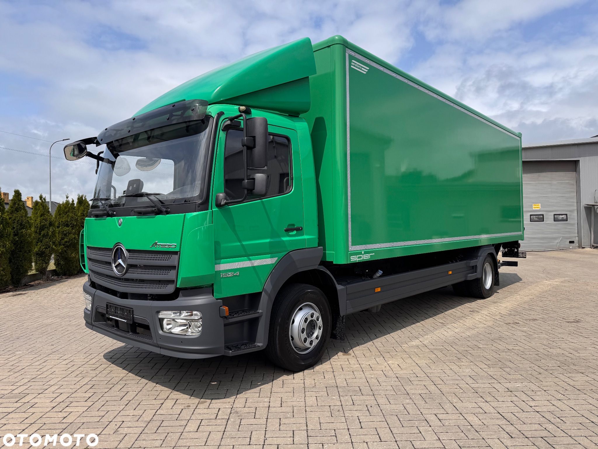 Mercedes-Benz ATEGO - 1