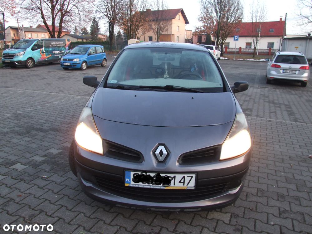 Renault Clio 1.5 dCi Expression - 7