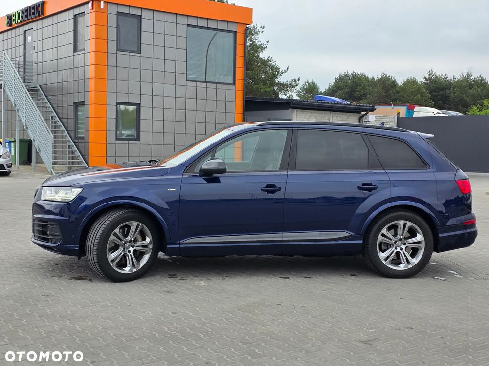 Audi Q7 - 2