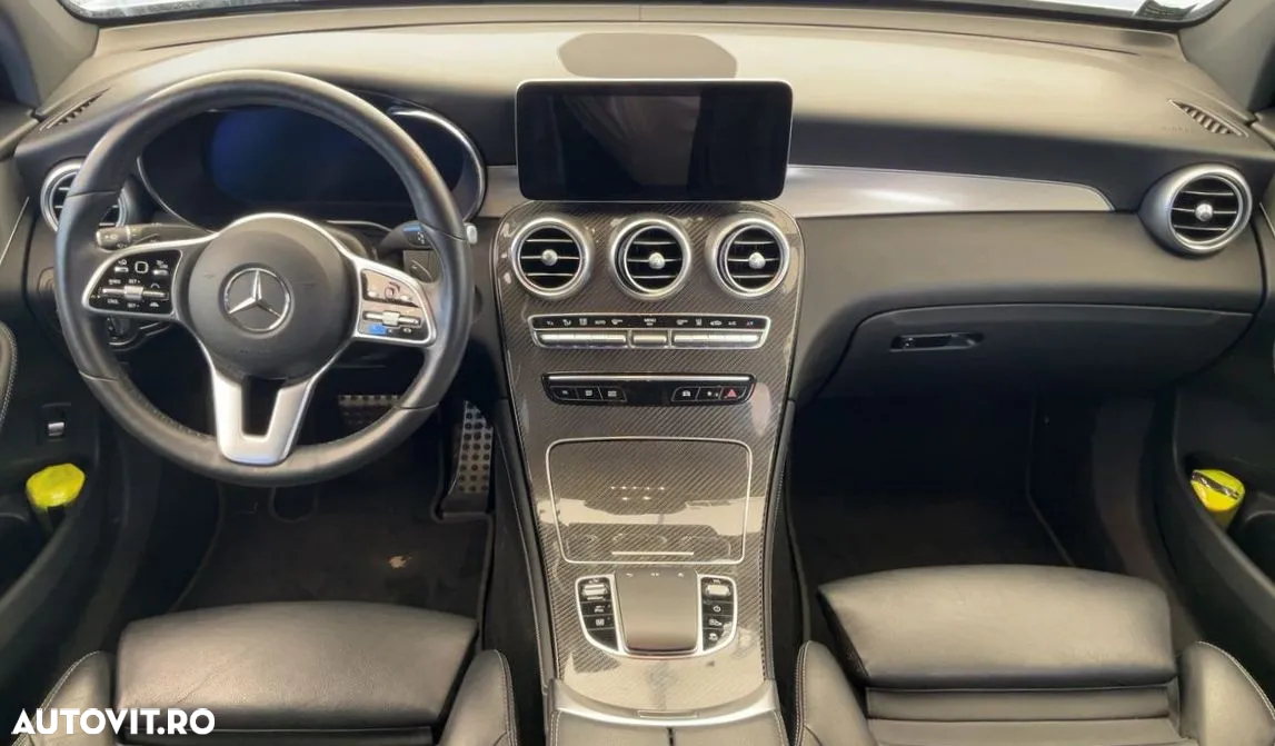 Mercedes-Benz GLC Coupe 300 de 4Matic 9G-TRONIC AMG Line - 2