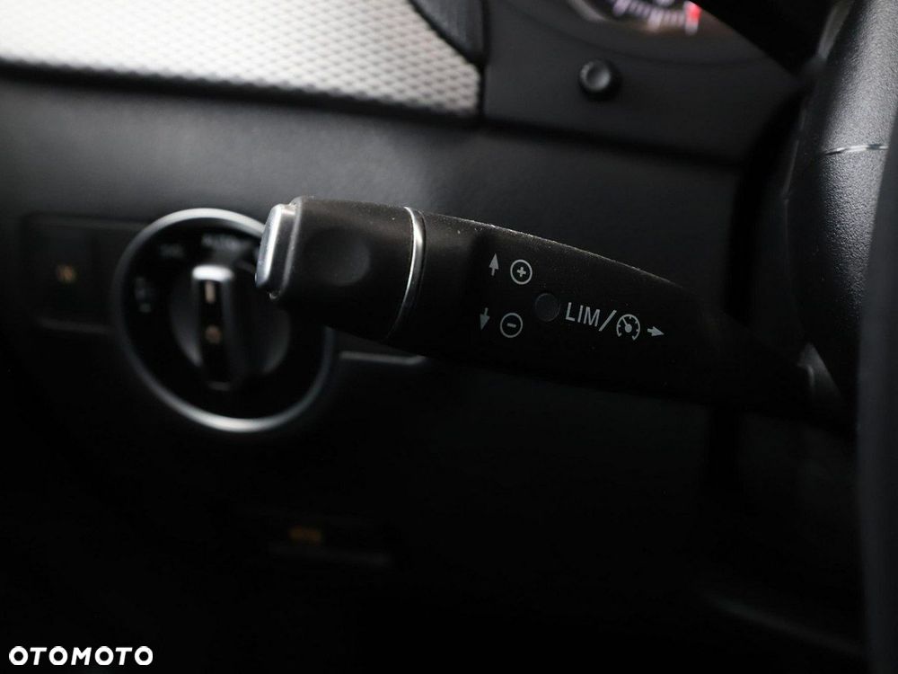 Mercedes-Benz Klasa B 180 (CDI) d 7G-DCT Urban - 32