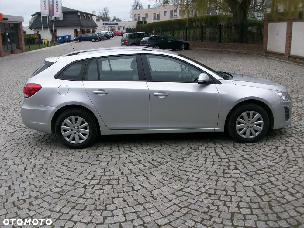 Chevrolet Cruze 1.6 LT+ - 7