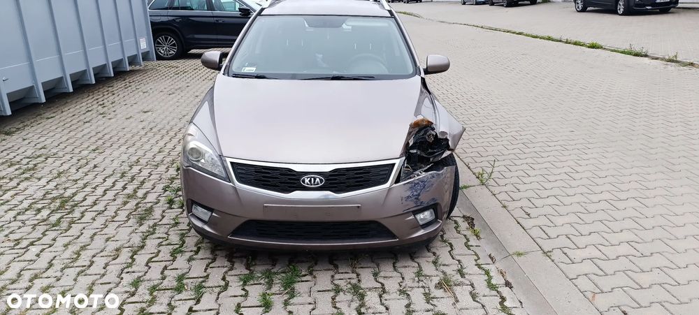 Kia Ceed 1.6 Crdi Comfort - 2