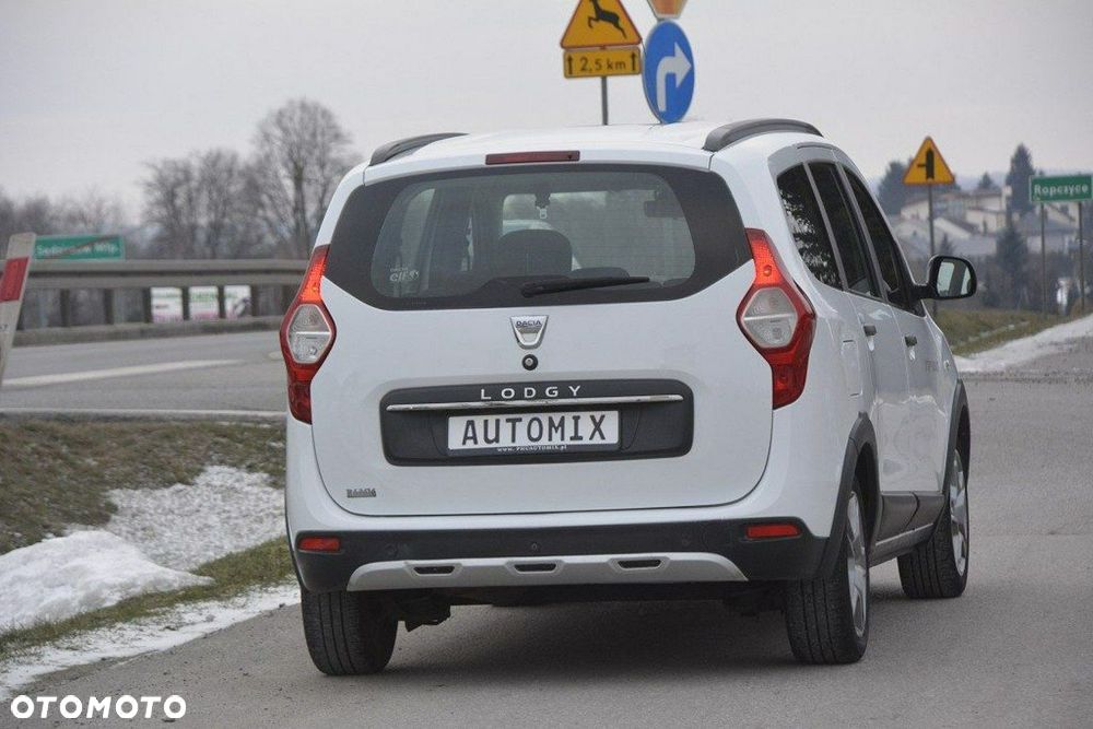Dacia Lodgy 1.2 TCe Stepway - 8