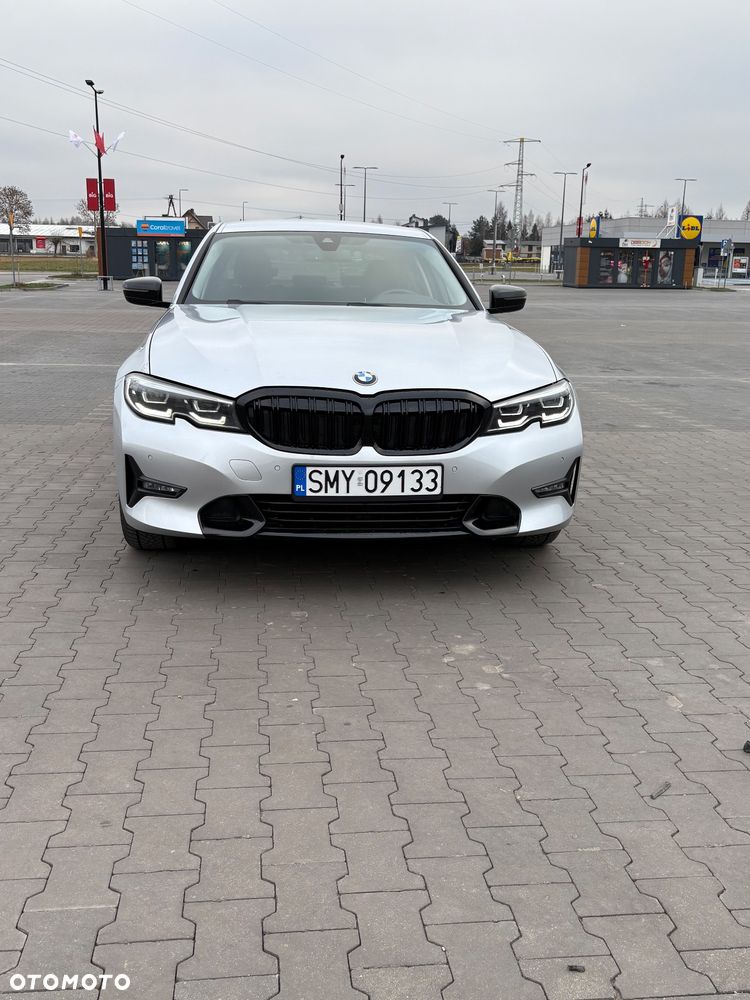 BMW Seria 3 318d Sport Line Shadow - 6
