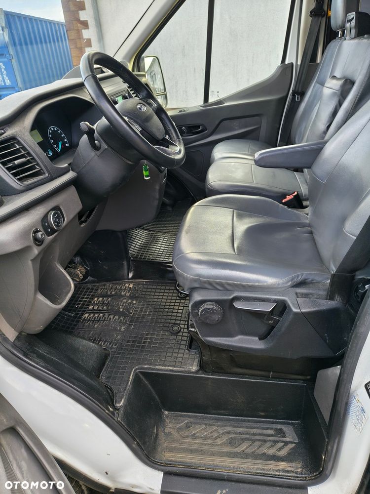 Ford Transit - 8