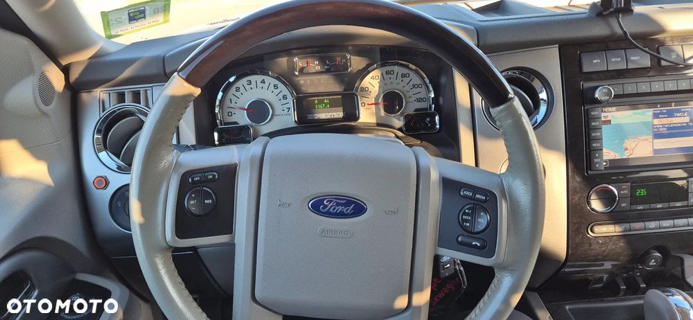 Ford Expedition 5.4 XLT 4WD - 20