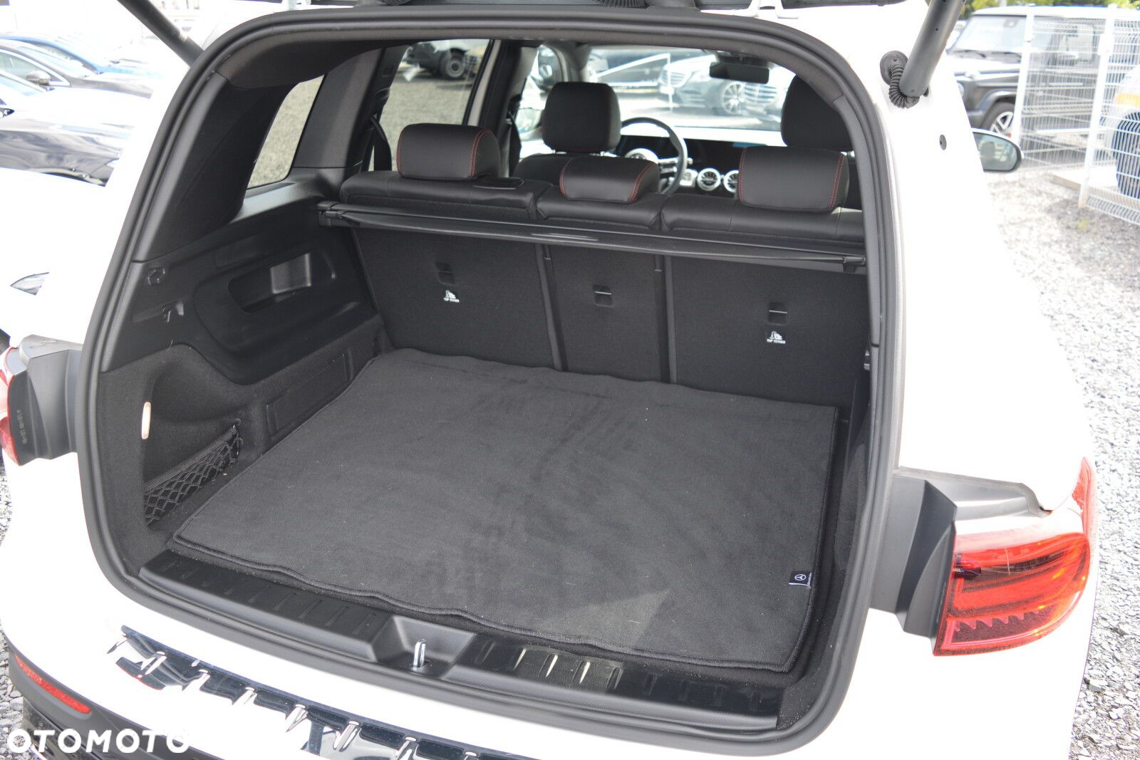 Mercedes-Benz GLB 200 d 8G-DCT - 34