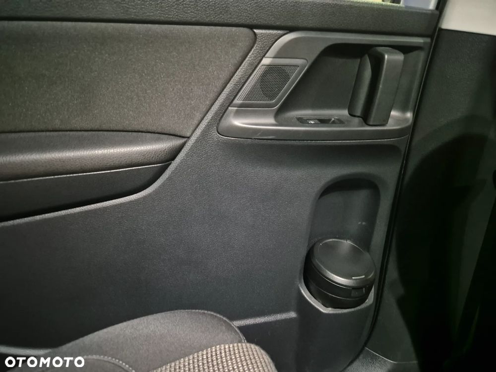 Volkswagen Sharan 2.0 TDI Comfortline - 23