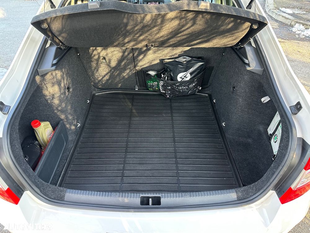 Skoda Octavia 1.6 TDI Ambition - 10