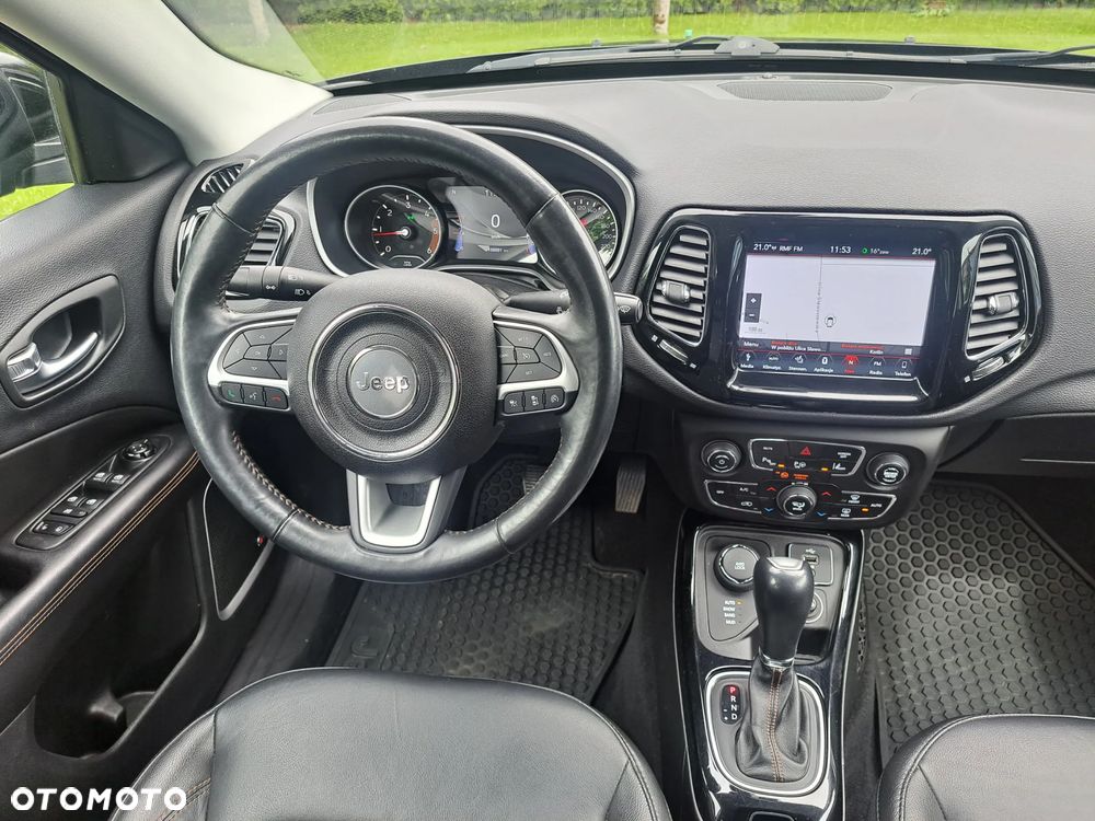 Jeep Compass 2.0 MultiJet Active Drive Automatik Limited - 24